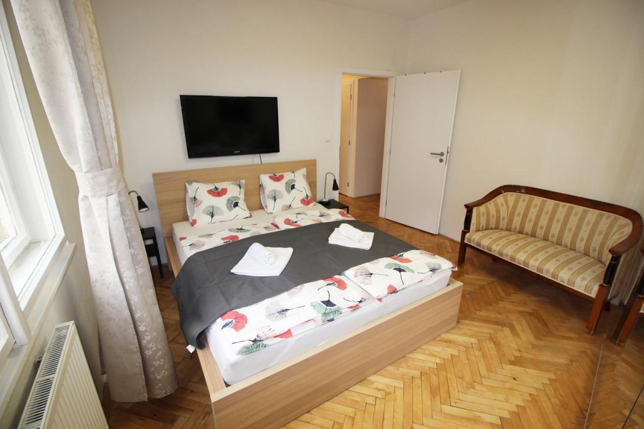 Studio Apartment Benediktska Praga Zewnętrze zdjęcie