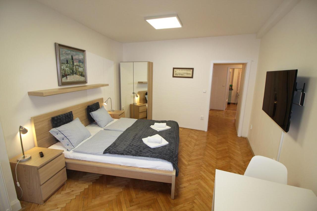 Studio Apartment Benediktska Praga Zewnętrze zdjęcie